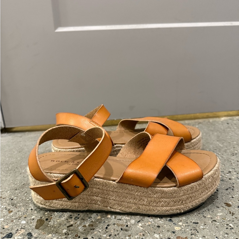 Rock & Candy Tan Espadrille Sandals